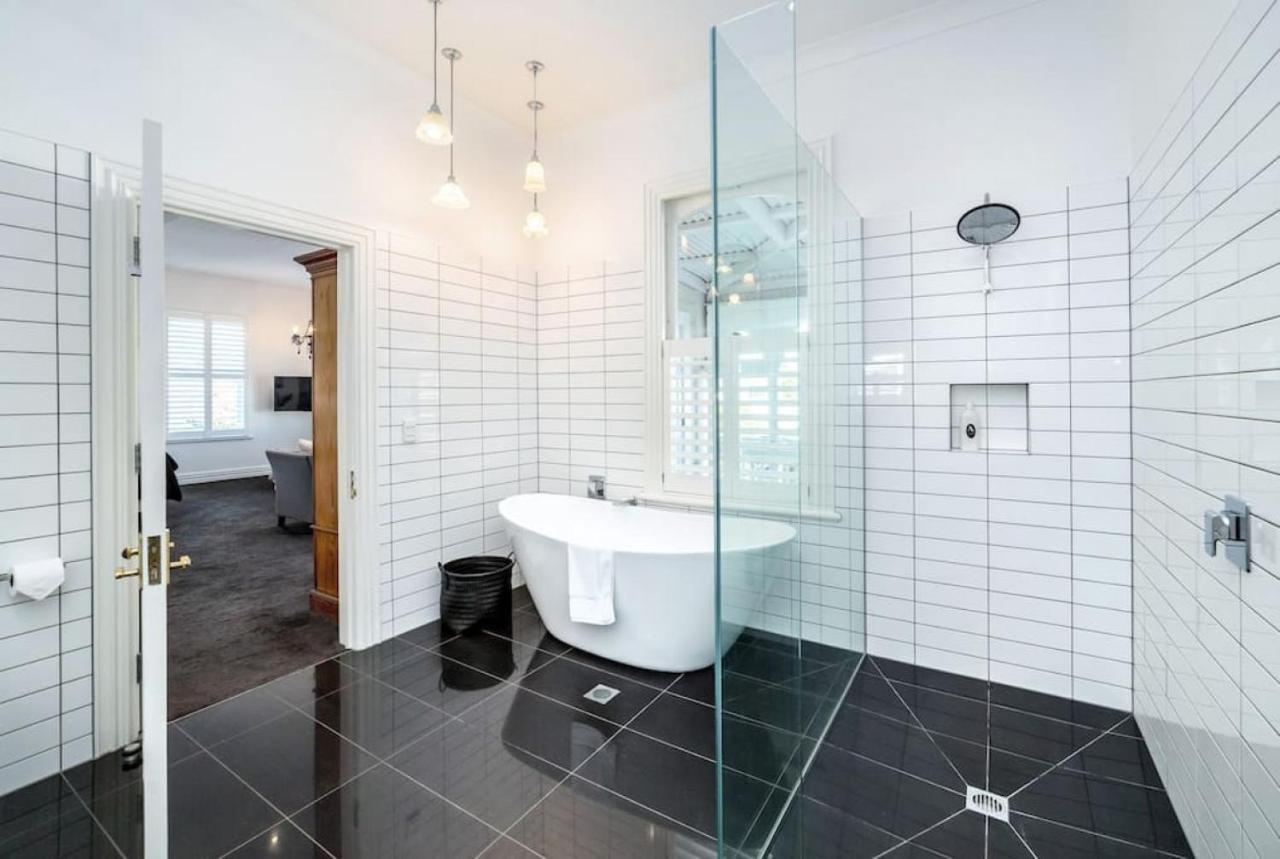 Altitude Studio Apartment Martinborough Exterior photo